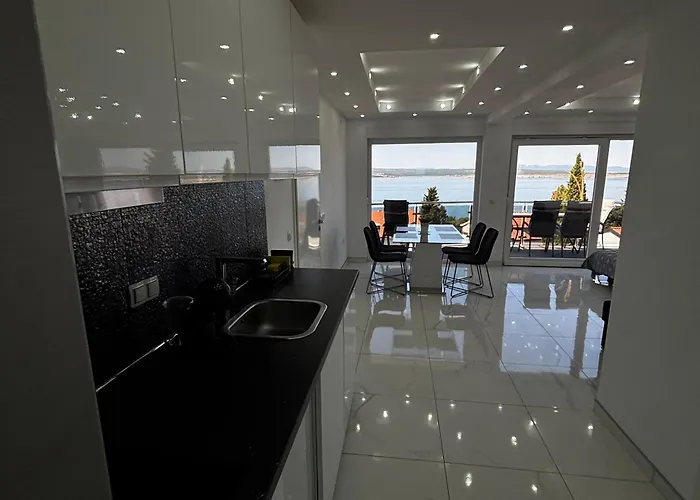 아파트 Blazevic, Heated Pool&jacuzzi