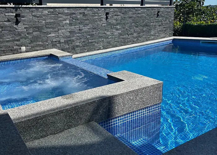 아파트 Blazevic, Heated Pool&jacuzzi *