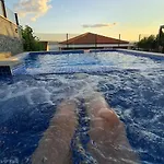 Blazevic, Heated Pool&jacuzzi Apartment Dramalj