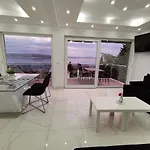 Apartment Blazevic, Heated Pool&jacuzzi Dramalj