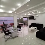Blazevic, Heated Pool&jacuzzi Apartment Dramalj