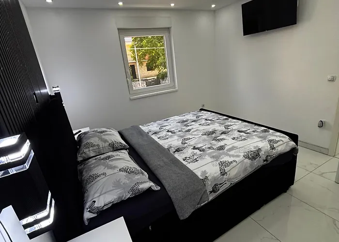 Blazevic, Heated Pool&jacuzzi Διαμέρισμα Dramalj